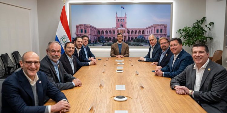 Delegación de congresistas de EE.UU. visualiza más inversiones en Paraguay