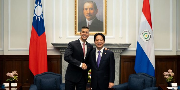 Paraguay apunta a ser una “potencia regional” en inteligencia artificial, con apoyo de Taiwán