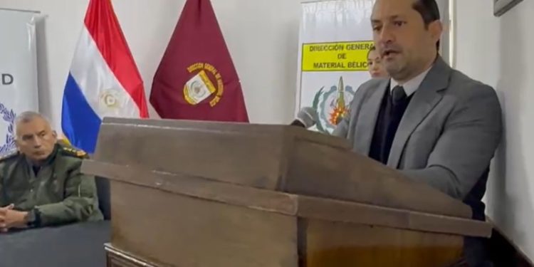 DIGEMABEL y SENAD sellan alianza para reforzar el control de armas y la lucha contra el narcotráfico DIGEMABEL y SENAD sellan alianza para reforzar el control de armas y la lucha contra el narcotráfico