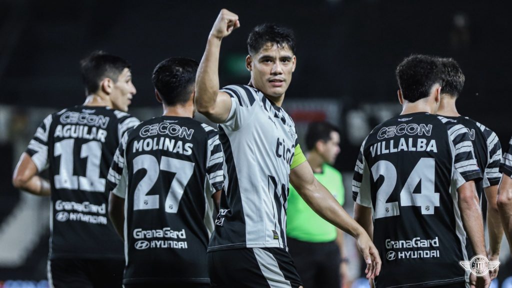 Libertad no tuvo piedad ante San Lorenzo y ratifica su recuperación con una goleada