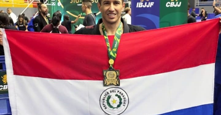 Sergio Villasanti agranda su leyenda: Bicampeón en el prestigioso Brasileño de Jiu-Jitsu