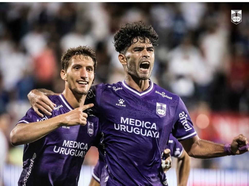 Brian Montenegro brilla en Uruguay: Grito sagrado para el empate de Defensor ante Peñarol