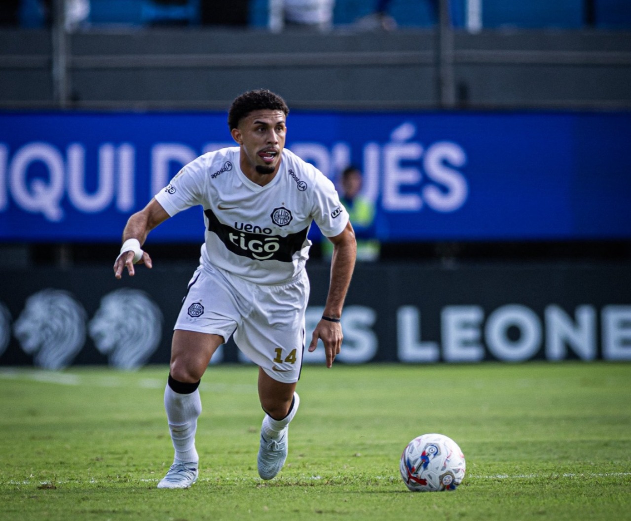 Olimpia ajusta piezas para un duelo crucial: El once de Vitamina Sanchez para enfrentar a Barracas