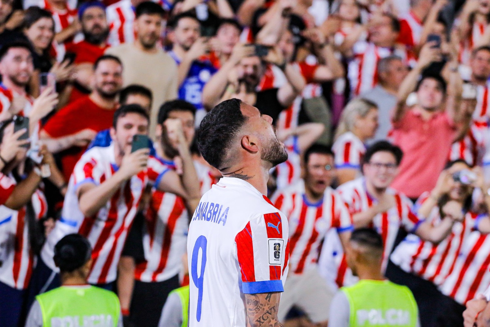 Tonny Sanabria: El amuleto de la Albirroja que hizo historia desde el banco de suplentes