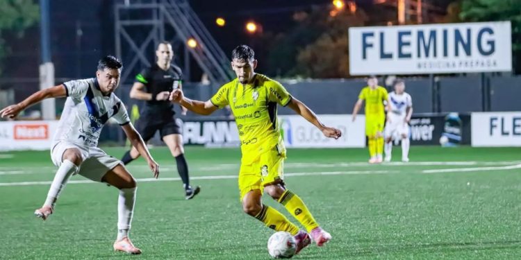 Villeta se viste de gala: Ameliano y Recoleta abren la jornada de lunes en un duelo clave por las copas