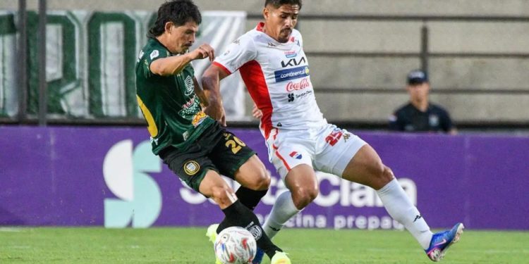 Duelo de realidades opuestas en Santísima Trinidad: Nacional busca blindar el subcampeonato ante un Rubio Ñu necesitado