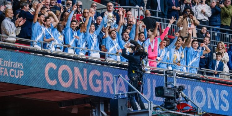 Manchester City conquista su octava FA Cup de la mano de Guardiola y toca el cielo en Wembley Manchester City conquista su octava FA Cup de la mano de Guardiola y toca el cielo en Wembley