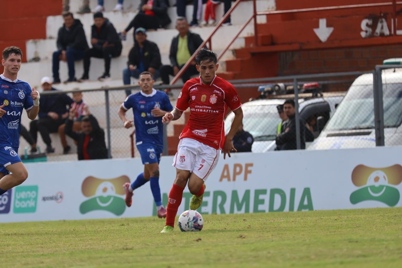 Domingo de festejo local en la Intermedia: General Caballero escala a la cima y Paraguarí se adueña del derbi