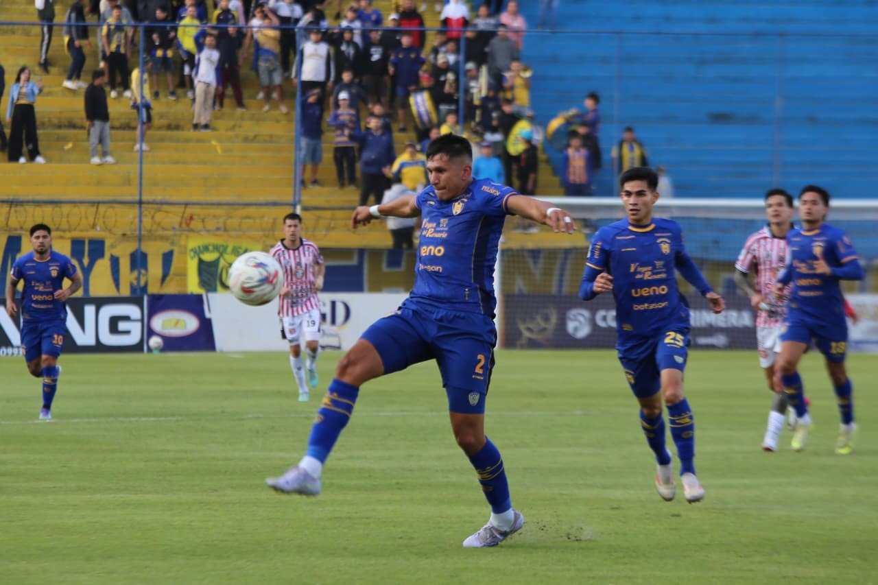 Empate sin goles y pura tensión en Capiatá: San Lorenzo y Luqueño no se sacan ventajas en el cierre de la fecha