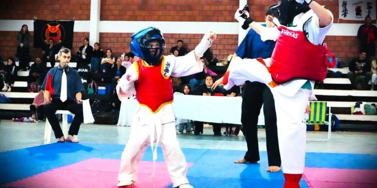 Niños de Filadelfia encuentran en el karate un camino de oportunidades Niños de Filadelfia encuentran en el karate un camino de oportunidades