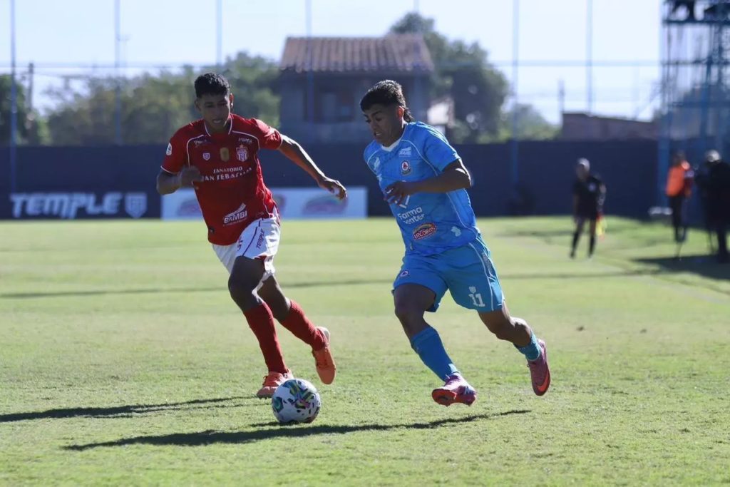 Empate de infarto en la Chacarita: Resistencia y General Caballero JLM repartieron puntos Empate de infarto en la Chacarita: Resistencia y General Caballero JLM repartieron puntos