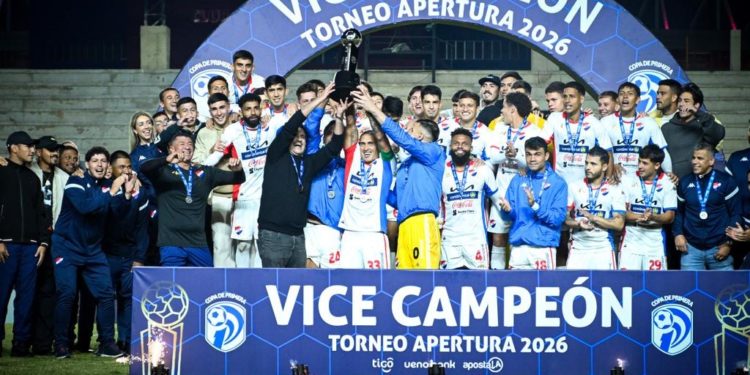 Fiesta completa en la Visera: Nacional tumba a Libertad y grita subcampeón Fiesta completa en la Visera: Nacional tumba a Libertad y grita subcampeón