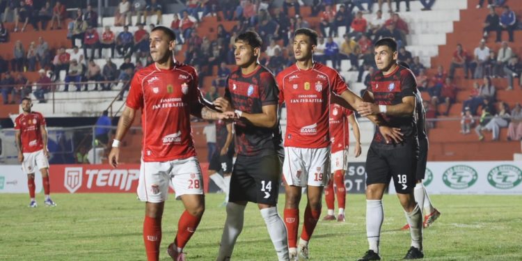 Empate en blanco en Juan León Mallorquín para cerrar la novena fecha de la Intermedia Empate en blanco en Juan León Mallorquín para cerrar la novena fecha de la Intermedia