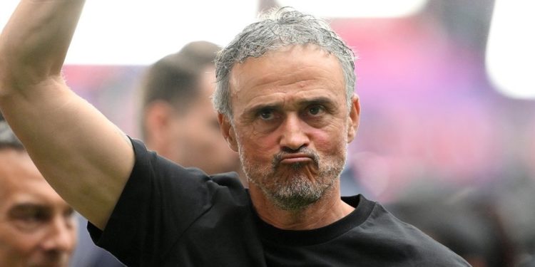 La felicidad de un bicampeón: Luis Enrique destaca la mística del París Saint-Germain y apunta a lo más alto en Europa