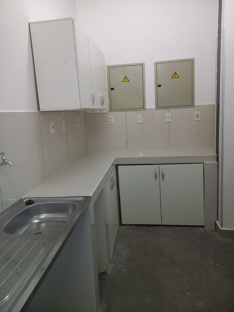 Habilitan albergue renovado para familiares de pacientes del IPS Central