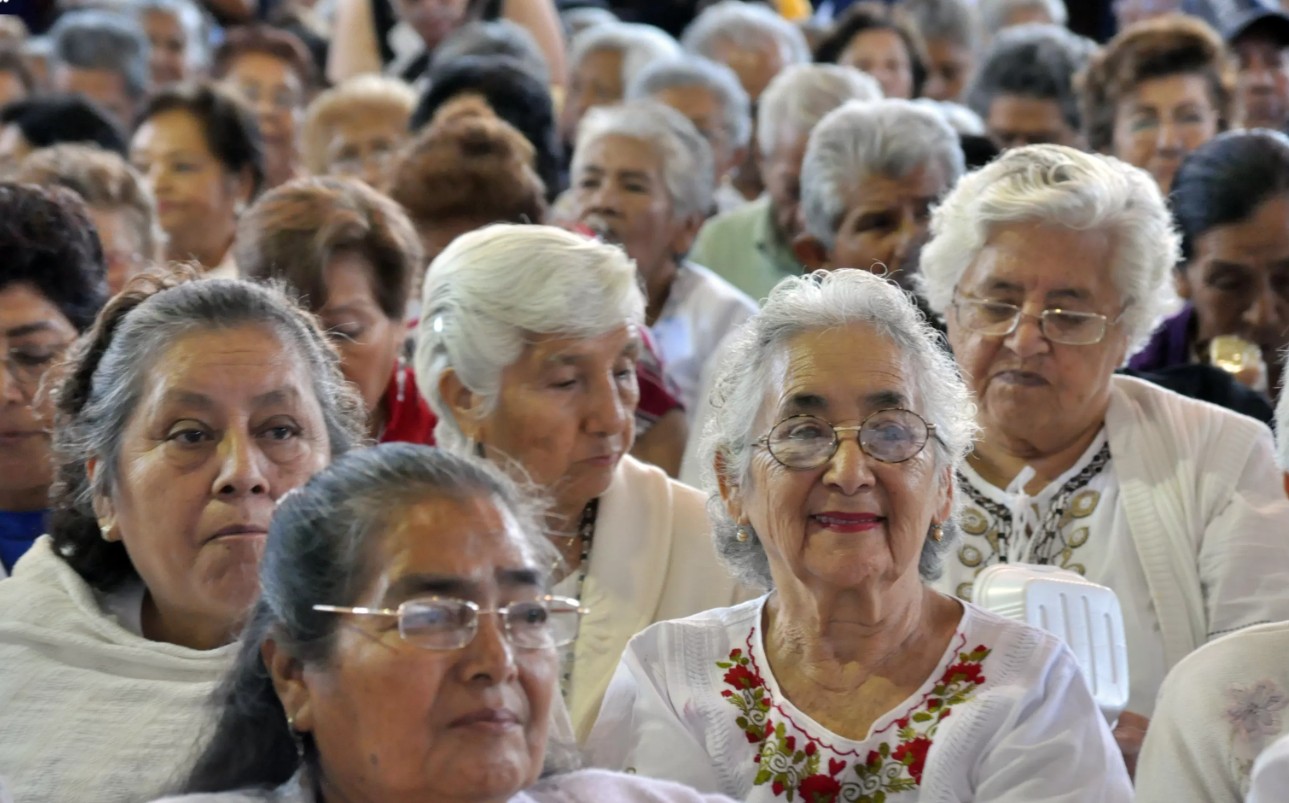 Más de 6.500 adultos mayores ingresan al programa de pensión; pagos arrancan este viernes