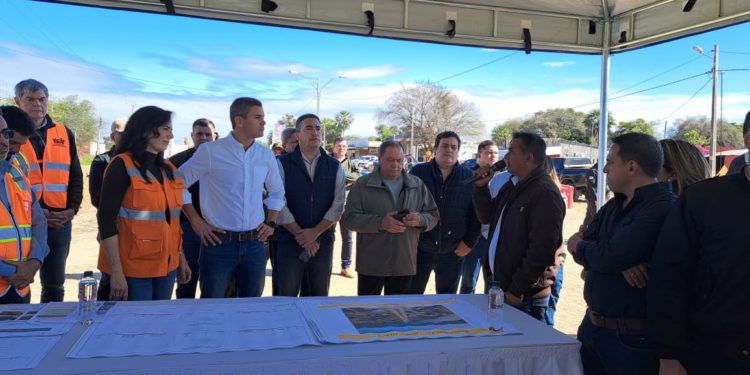 Histórica inversión en el Chaco: Intendente de Carmelo Peralta destaca impacto de la Ruta Bioceánica y obras urbanas