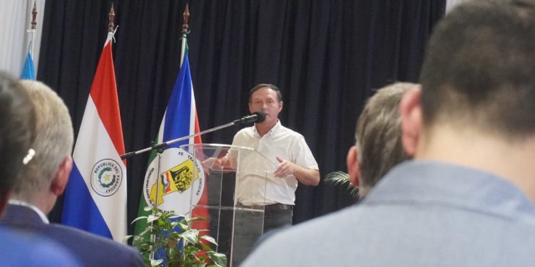 Claudelino Rodas destaca avances en salud, infraestructura y educación al cerrar su gestión en Filadelfia Claudelino Rodas destaca avances en salud, infraestructura y educación al cerrar su gestión en Filadelfia