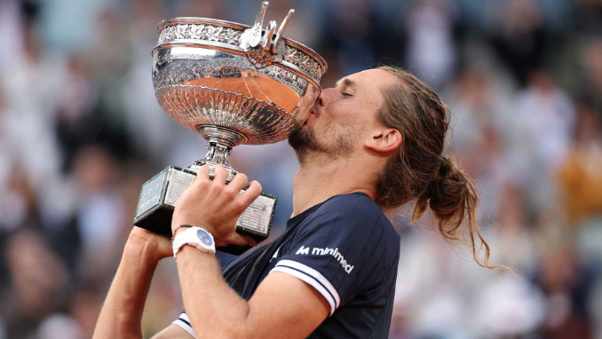 Alexander Zverev conquista Roland Garros y celebra el primer Grand Slam de su carrera