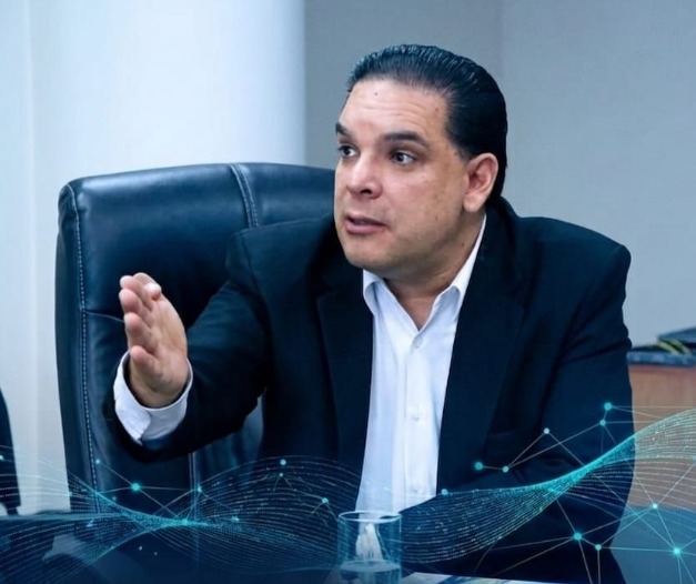 Salario mínimo podría subir más, pero solo si cambia la ley que regula su reajuste