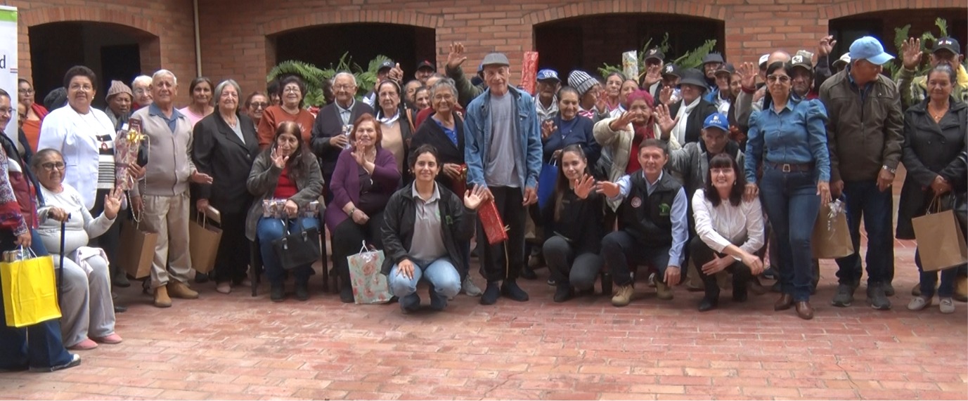 Adultos mayores de Filadelfia realizarán feria de comidas típicas, este miércoles 24, para mantener viva su identidad