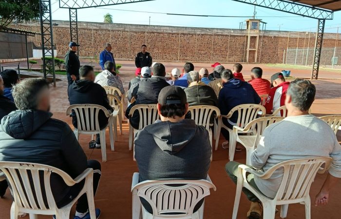Capacitan a 60 internos de cárcel de Pedro Juan Caballero en refrigeración