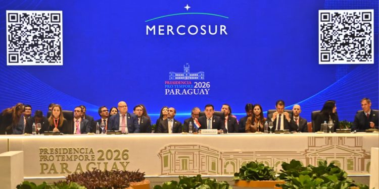 Paraguay condena la violencia en Bolivia y reafirma su respaldo al gobierno constitucional Paraguay condena la violencia en Bolivia y reafirma su respaldo al gobierno constitucional