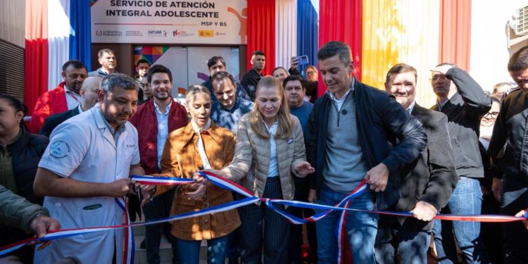 Habilitan espacio exclusivo para atención integral de adolescentes en Encarnación Habilitan espacio exclusivo para atención integral de adolescentes en Encarnación