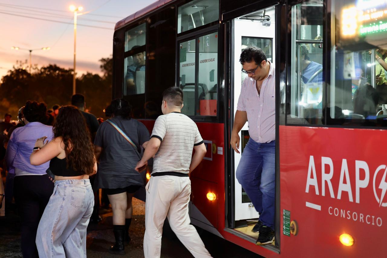 Buses eléctricos: pasajeros ya pueden combinar sus viajes con transbordo