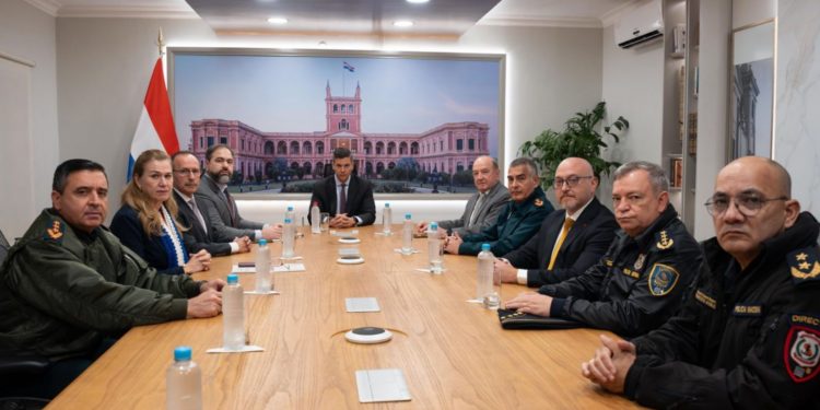 Gobierno completa traslado de 618 condenados y separa por primera vez a procesados de sentenciados en dos grandes penitenciarías