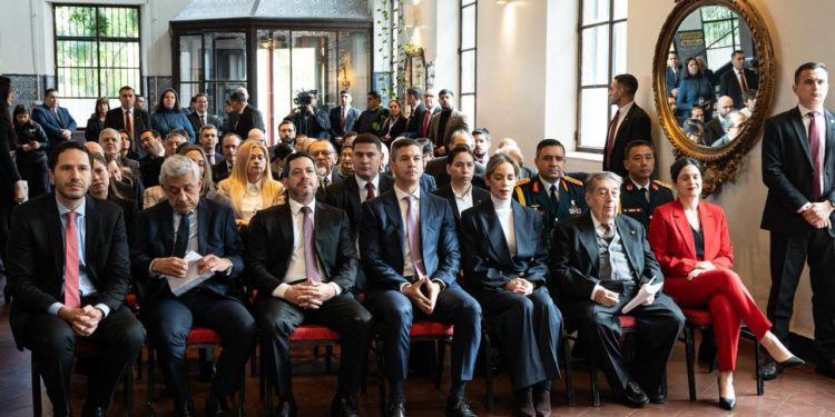 Peña reivindica la Constitución de 1992 como el mayor instrumento democrático de la historia paraguaya