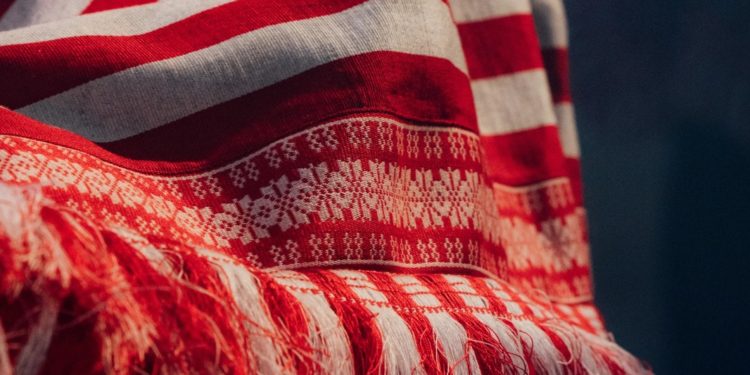 Hilos de orgullo e identidad: La Albirroja presenta su lista mundialista inspirada en el Poncho Para’i de 60 Listas Hilos de orgullo e identidad: La Albirroja presenta su lista mundialista inspirada en el Poncho Para’i de 60 Listas