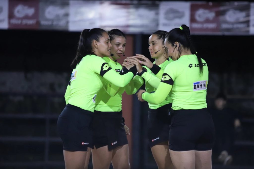 Noche de semifinales en el futsal femenino: La Comisión de Árbitros designa los cuartetos para buscar a las finalistas