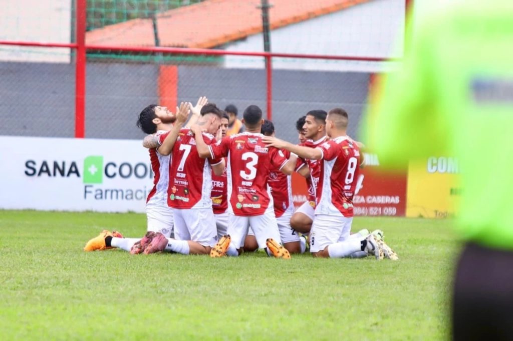 Contundente victoria de Pilcomayo en suelo limpeño frente a Valois Rivarola
