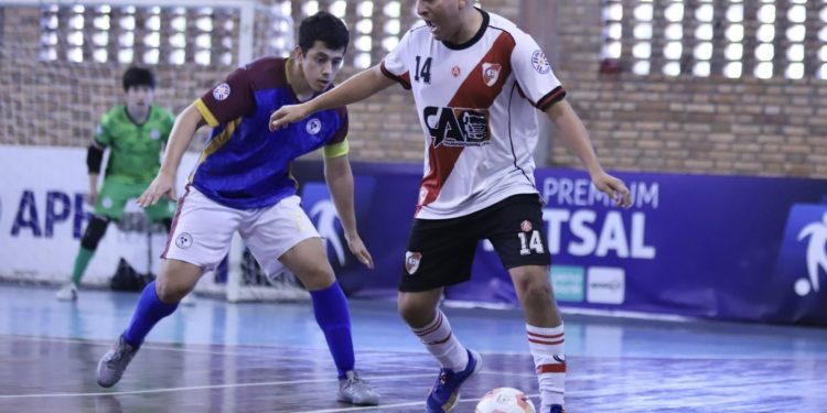 Emociones al límite y cima compartida: El resumen de una electrizante octava jornada en la Liga Premium de Futsal Emociones al límite y cima compartida: El resumen de una electrizante octava jornada en la Liga Premium de Futsal