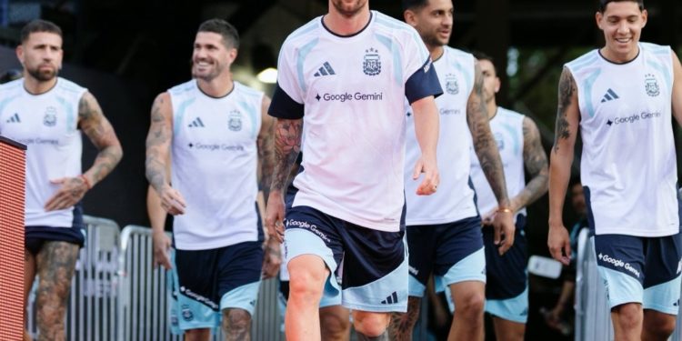 Última prueba de fuego: Argentina mide a Islandia con la mira puesta en el debut mundialista Última prueba de fuego: Argentina mide a Islandia con la mira puesta en el debut mundialista