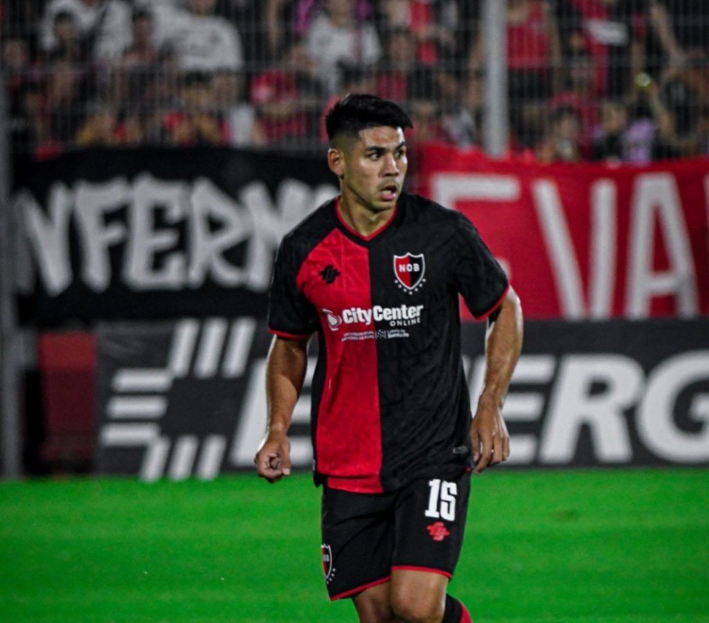 Grave accidente de tránsito del futbolista paraguayo Saúl Salcedo en territorio argentino Grave accidente de tránsito del futbolista paraguayo Saúl Salcedo en territorio argentino