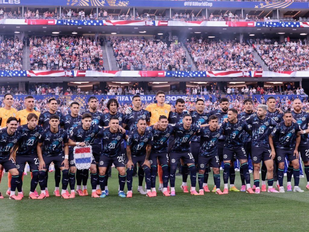 Junior Alonso aboga por la autocrítica y la calma para buscar la redención albirroja ante Turquía
