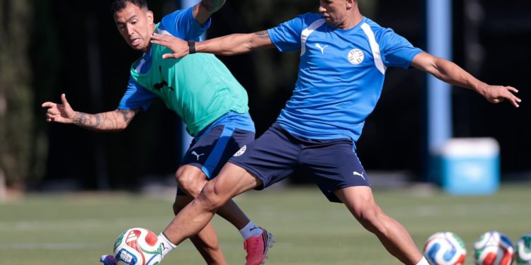 La Albirroja intensifica sus preparativos en San José enfocada en el crucial duelo ante Turquía La Albirroja intensifica sus preparativos en San José enfocada en el crucial duelo ante Turquía
