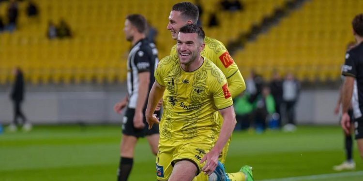 Olimpia sacude el mercado internacional y tendría todo acordado con el neozelandés Tim Payne Olimpia sacude el mercado internacional y tendría todo acordado con el neozelandés Tim Payne