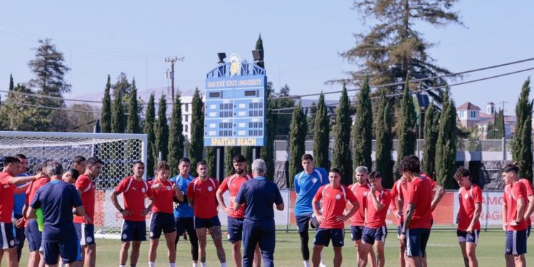 Paraguay eleva la exigencia en San José y ajusta sus piezas tácticas con miras al choque ante Turquía Paraguay eleva la exigencia en San José y ajusta sus piezas tácticas con miras al choque ante Turquía