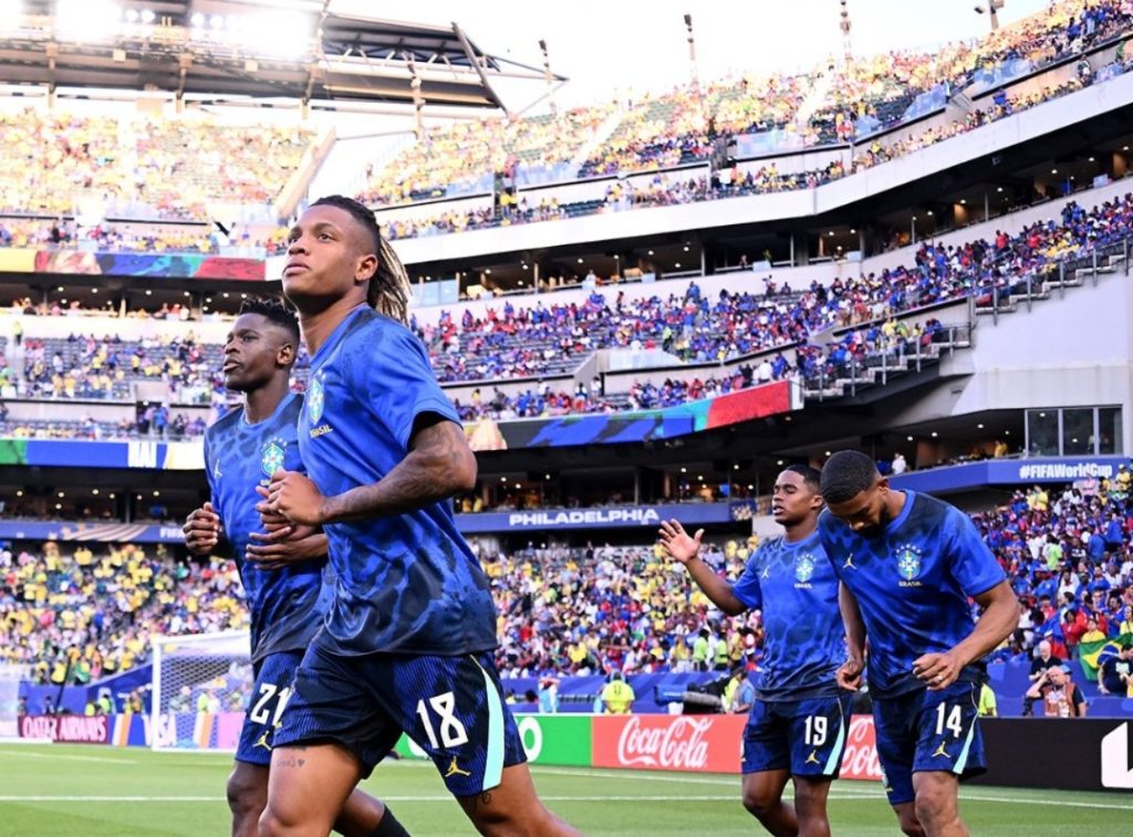 Alarma y esperanza en el campamento de la Canarinha: Brasil cuida a sus figuras con miras al cierre ante Escocia y prepara la vuelta de Neymar Alarma y esperanza en el campamento de la Canarinha: Brasil cuida a sus figuras con miras al cierre ante Escocia y prepara la vuelta de Neymar