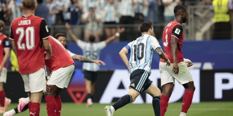 Vigencia absoluta en el Mundial: Lionel Messi firma un doblete ante Austria y estira su leyenda como máximo goleador histórico