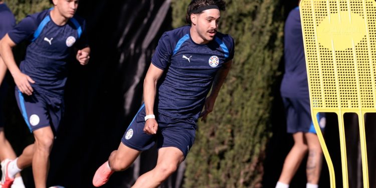 Último ensayo en San José y un mensaje contundente de Alfaro: Paraguay se declara listo para la batalla crucial ante Australia