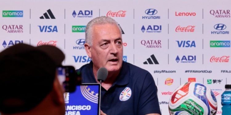 La mirada de Gustavo Alfaro tras el empate ante Australia: El estratega confía en la clasificación y advierte que se viene un torneo totalmente nuevo