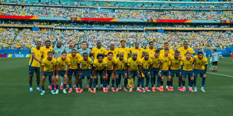 Euforia total en Ecuador: El presidente Daniel Noboa decreta jornada festiva tras la histórica hazaña mundialista ante Alemania