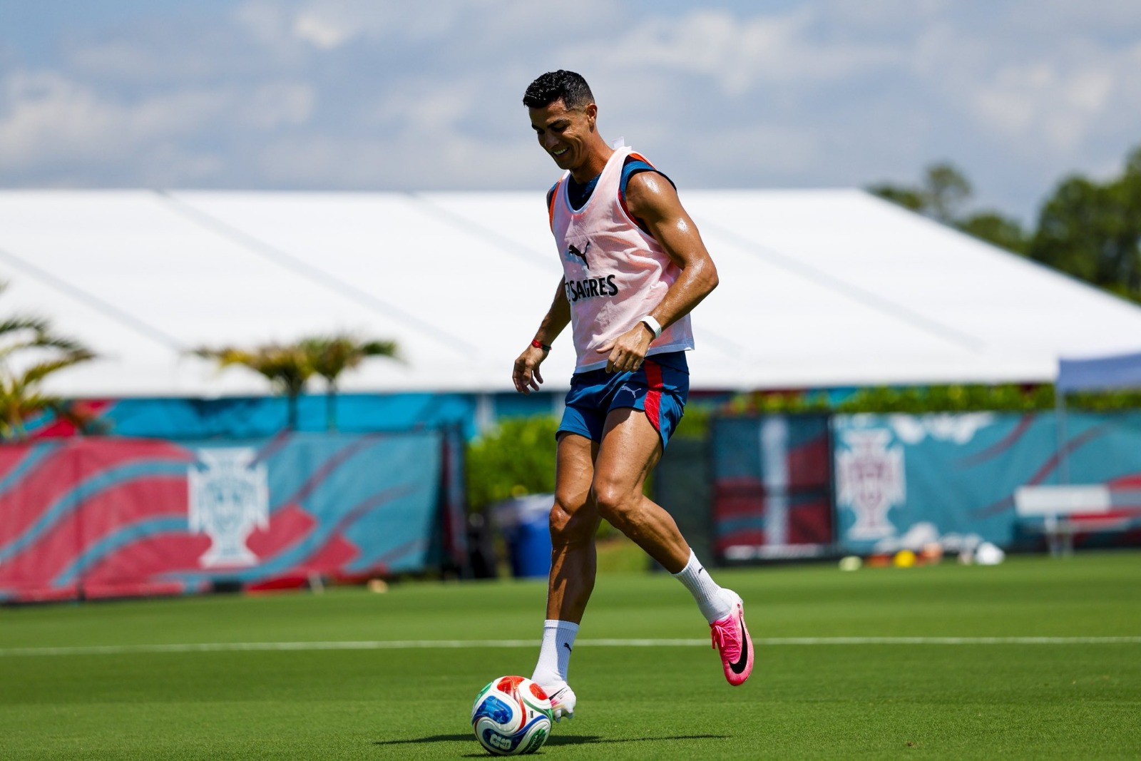 Respaldado por su DT: Roberto Martínez despeja los rumores y defiende el rol de Cristiano Ronaldo ante las críticas en el Mundial