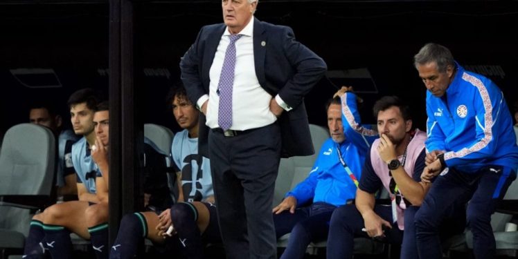 Y ahora: ¿cómo se revierte esta situación? ¿qué cambios debe hacer el DT de la albirroja? Y ahora: ¿cómo se revierte esta situación? ¿qué cambios debe hacer el DT de la albirroja?