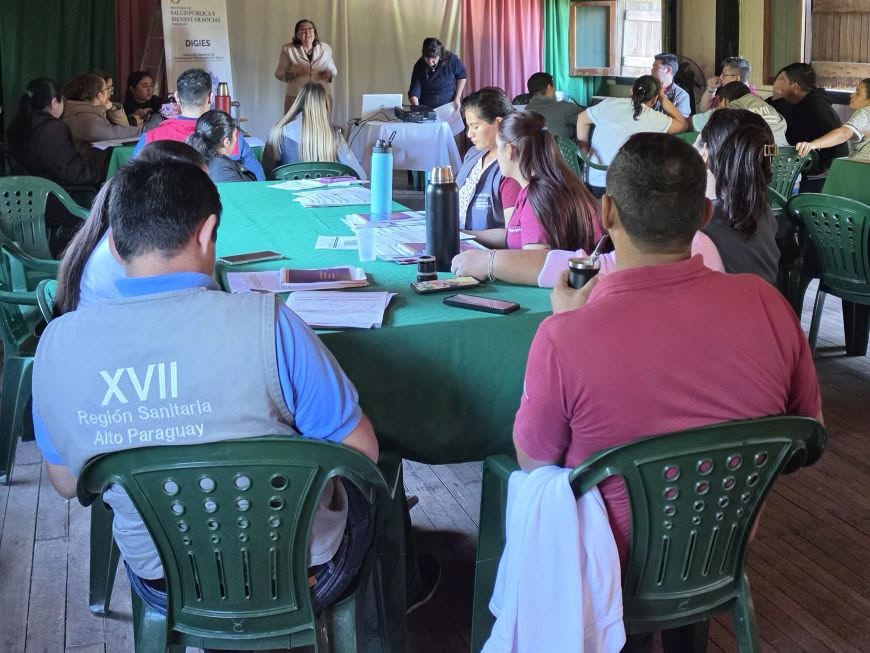 Alto Paraguay fortalece el registro de nacimientos y defunciones con capacitaciones en el Chaco Alto Paraguay fortalece el registro de nacimientos y defunciones con capacitaciones en el Chaco