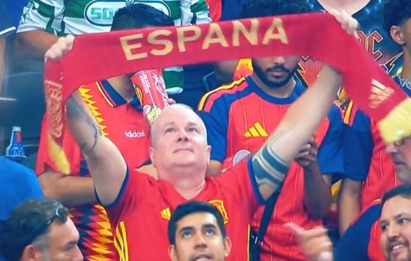 ¡España ruge rumbo a la gloria! La Roja derriba a Francia y está a un paso de conquistar el mundo ¡España ruge rumbo a la gloria! La Roja derriba a Francia y está a un paso de conquistar el mundo